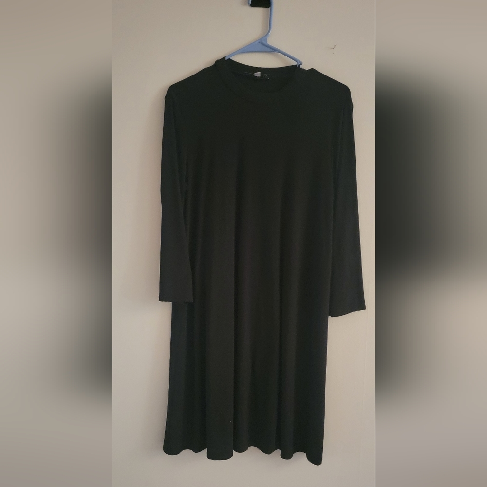 Annalee + Hope Black Dress size Large